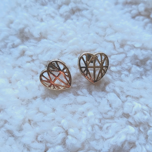 Statement Gold Heart Earrings - Picture 4 of 5